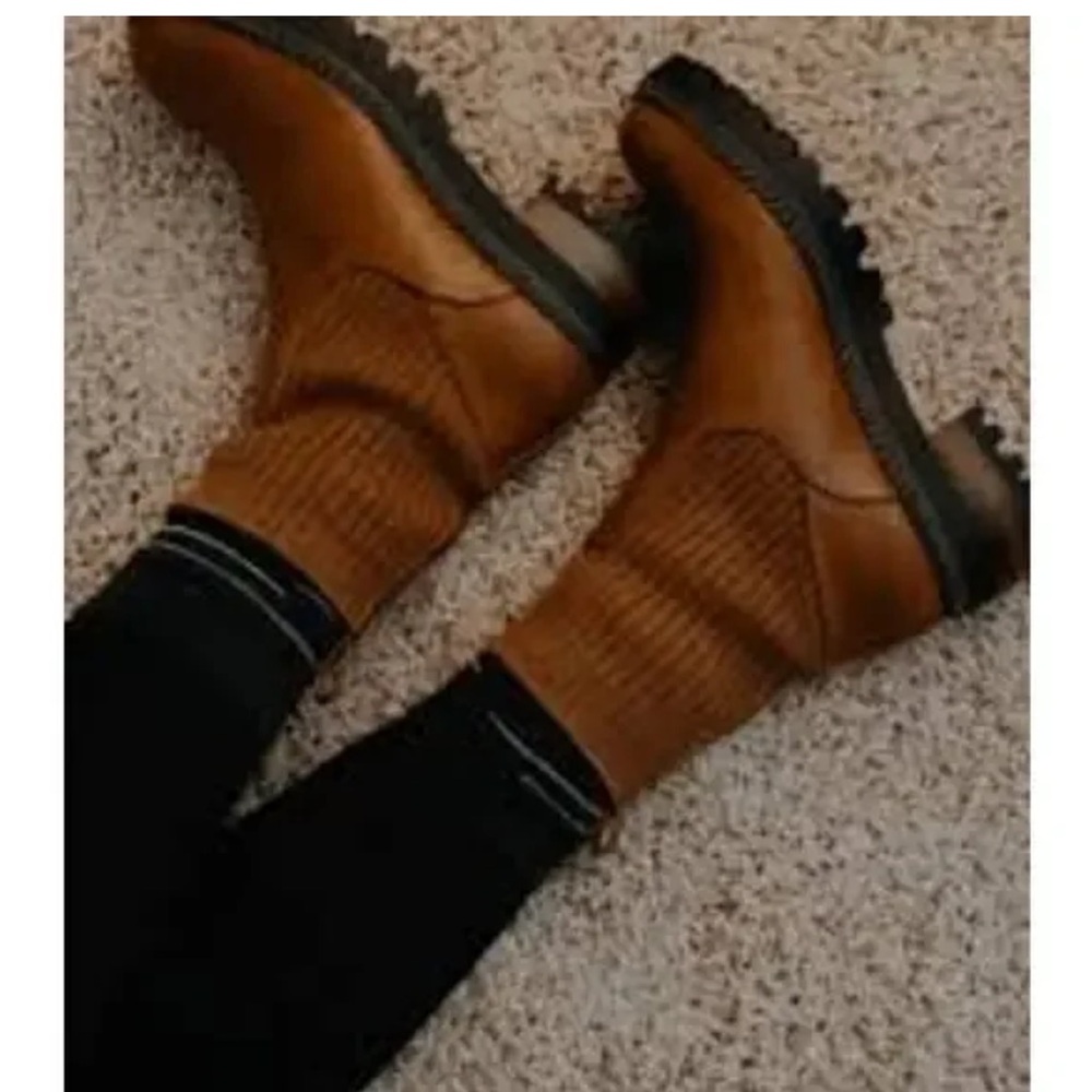Universal Thread Brown Leather Ankle Boots with Knit Cuff